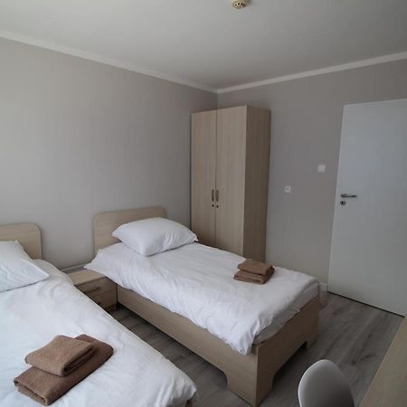 Pod Kominem Pokoje I Apartamenty Brzezie  Buitenkant foto