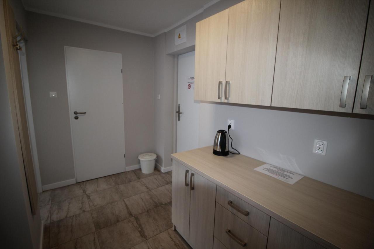 Pod Kominem Pokoje I Apartamenty Brzezie  Buitenkant foto