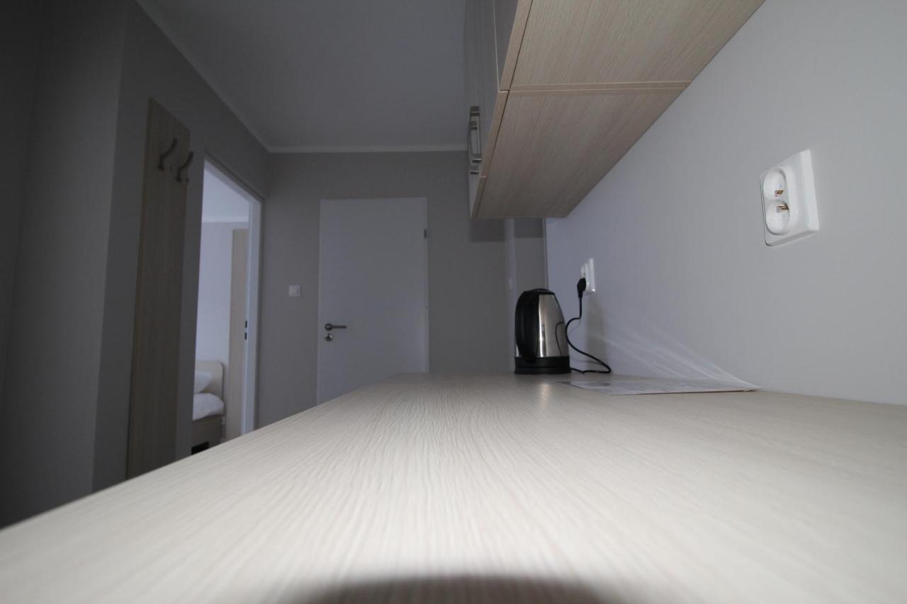 Pod Kominem Pokoje I Apartamenty Brzezie  Buitenkant foto